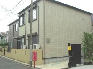 クローバー【1階】の外観