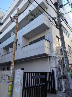 東京都渋谷区初台1丁目【マンション】の外観