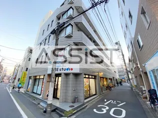 アーミーヒルズの画像