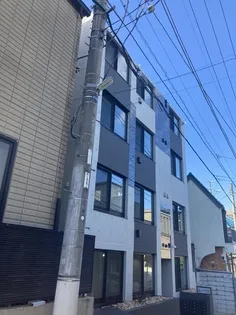 東京都中野区南台4丁目【マンション】の外観