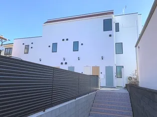 東京都世田谷区下馬6丁目【マンション】の外観