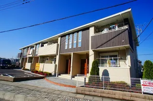 埼玉県越谷市大字三野宮【アパート】の外観