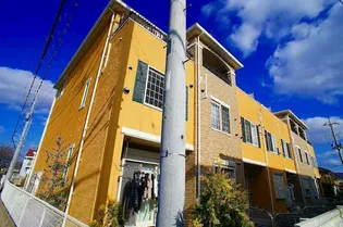 カレント・レジデンス【2階】の外観