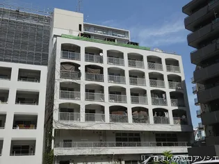 キャピタルプラス【3階】の外観
