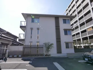 クラヴィーア朝倉街道駅前の画像