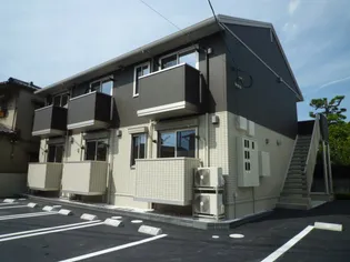 ルナール【1階】の外観