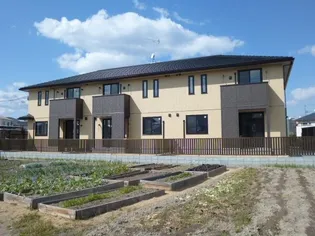 シャルマン・アヴニール【2階】の外観