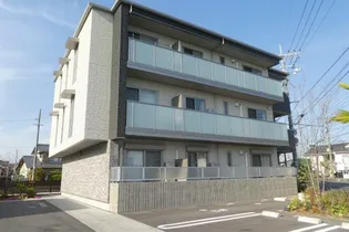 アン フェ ミュール【2階】の外観