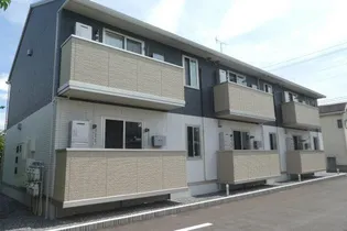 エフフォーリア【1階】の外観