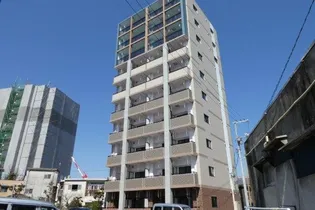 アンジュラピス【2階】の外観