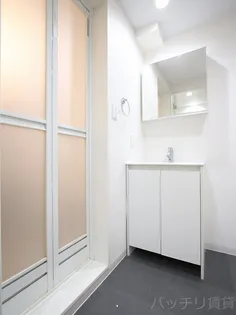 有縁【2階】の内装