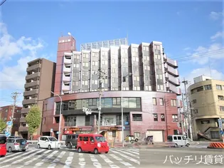 栄生川津ビル【6階】の外観