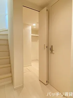 a l’aise高畑B【1階】の内装