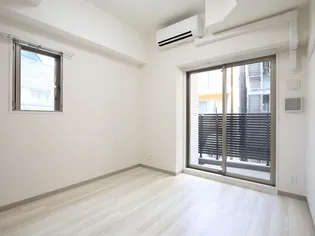 エステムコート名古屋グロース【9階】の居間