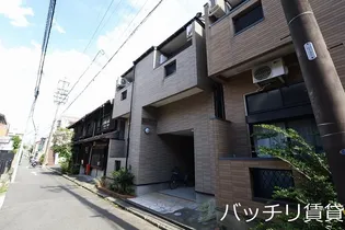 ディアコート【2階】の外観