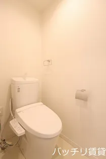 メゾンソレイユ名駅西【3階】の内装