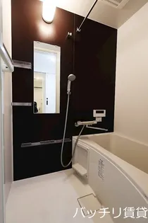 メゾンソレイユ名駅西【3階】の風呂