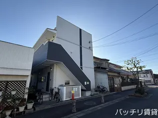 ベーネ本陣【1階】の外観