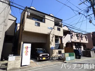 クローバー館の画像