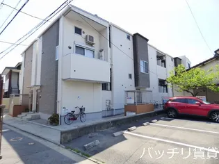 リヴァスト【2階】の外観