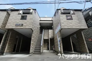 リバーロードコート【1階】の外観