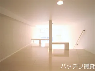 AvenirSuccesso due【1階】の寝室