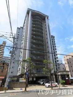 ロイヤル天神南【7階】の外観