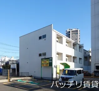 メゾン・ド・美野島【1階】の外観