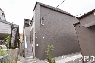 エスパシオ フルーレ南大橋【1階】の外観