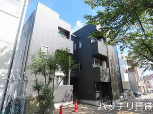 イルサンテII【1階】の外観