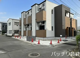 D.I.J.HOUSE【2階】の外観