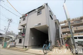 メゾネットプラム【1階】の外観