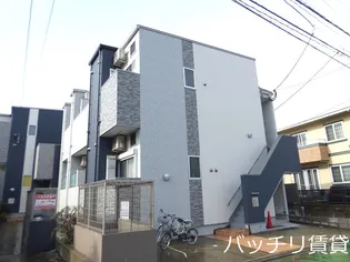 ハーモニーテラス諸岡III【1階】の外観