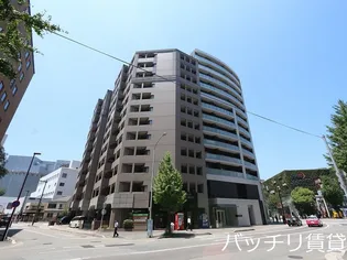 ピュアドームグランディ博多の画像
