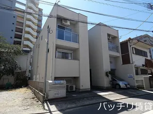 Apartment N Second【1階】の外観