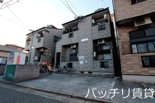 ル・クール高宮【1階】の外観