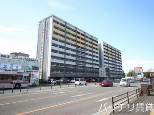 No.82 EMPRESS【3階】の外観