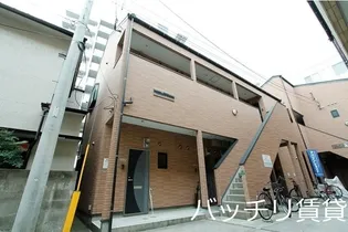 APARTMENT N FIRSTの画像