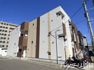 LE SOURIRE RASSURANTの画像