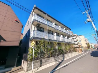 レオパレスアットホーム【3階】の外観