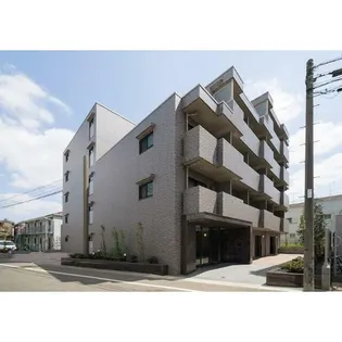 ルーブル三軒茶屋伍番館【2階】の外観
