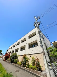 エスト・モンターニュ【1階】の外観
