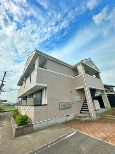 アウル【2階】の外観