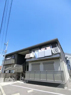 アドラブールの画像