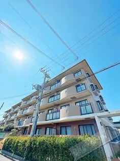 グリーンパーク樽井【3階】の外観