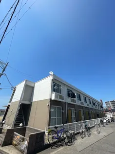 レオパレスエクセレント3号館【1階】の外観