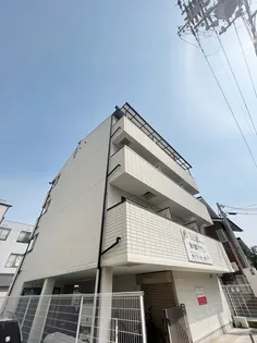 シャリテ府中の画像