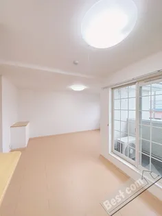 エルバ ヴェント【2階】の内装