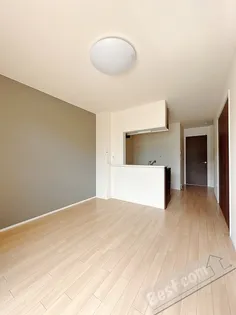 ガーデンハイム J.K【1階】の内装