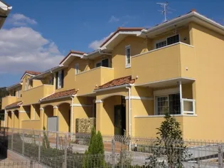 フルール【2階】の外観